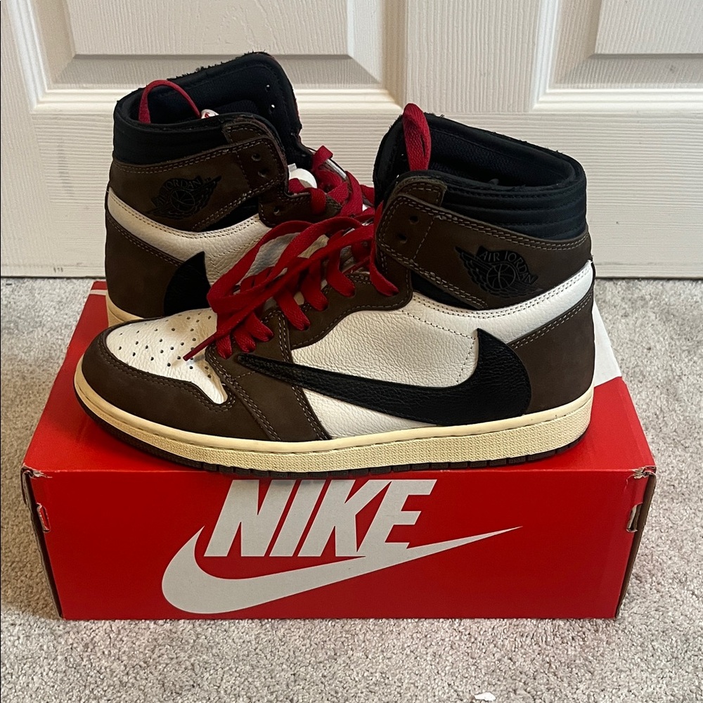 Nike High-Top Sneakers with Black and Brown Details, Travis Scott Cactus Jack